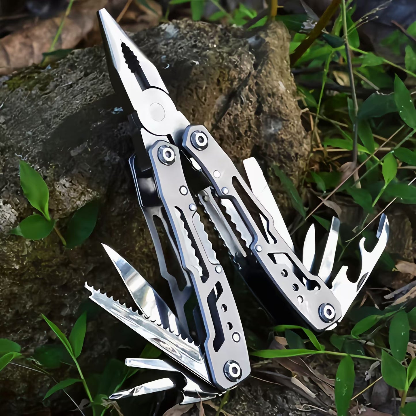 Multi-functional folding pliers