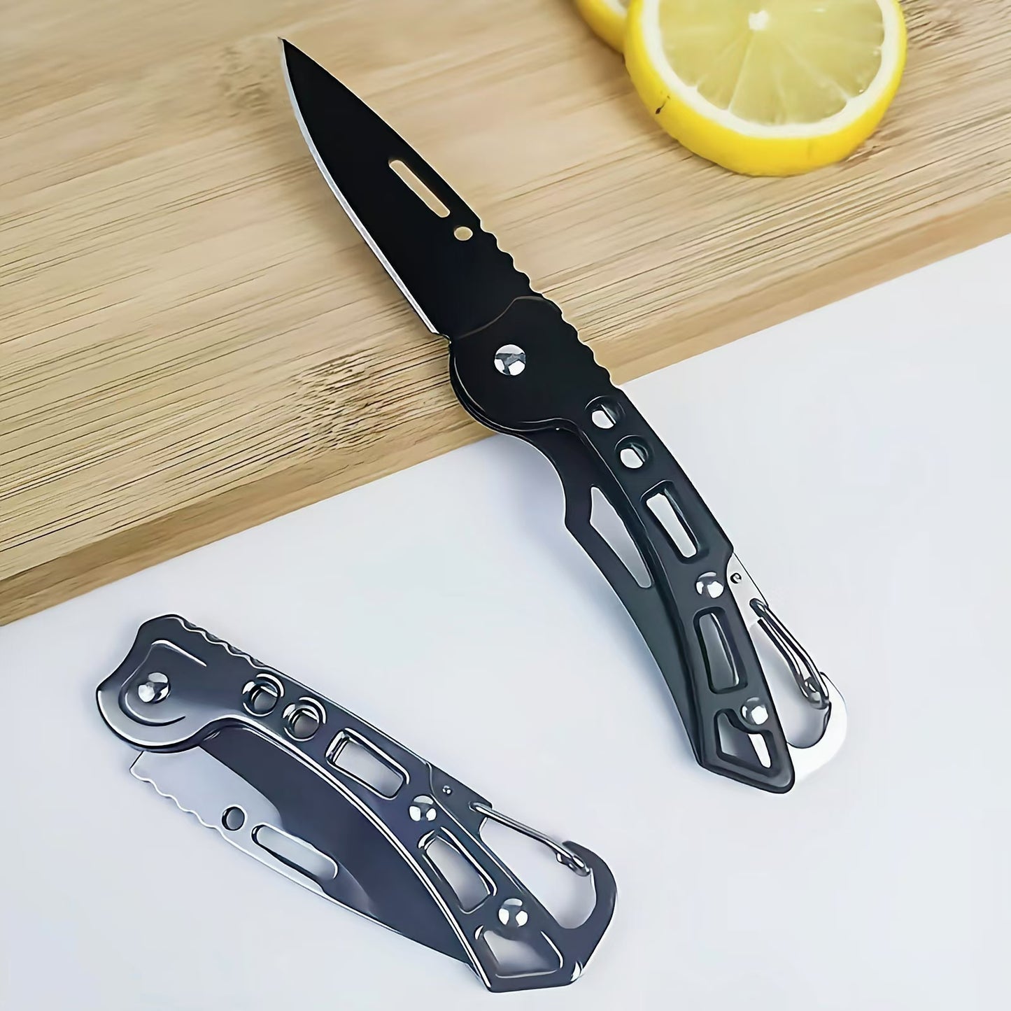 Portable folding knife